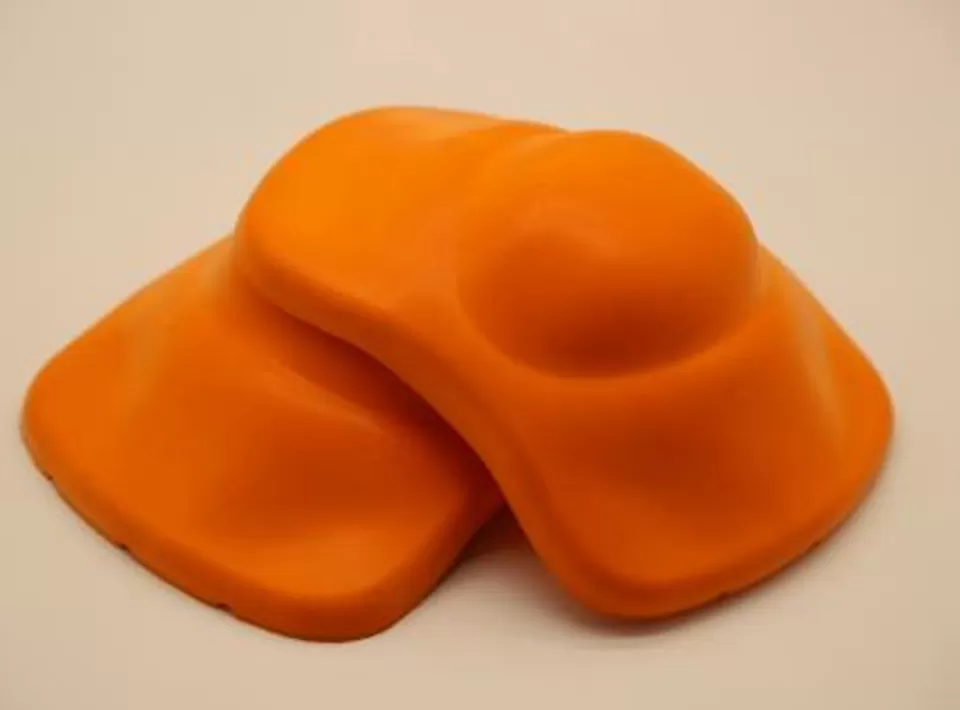 منصات الركبة العسكرية
